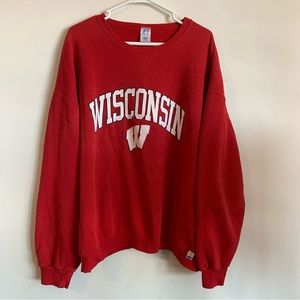 Vintage Russell Athletic Wisconsin Badgers spell out crewneck Red XL/2XL.